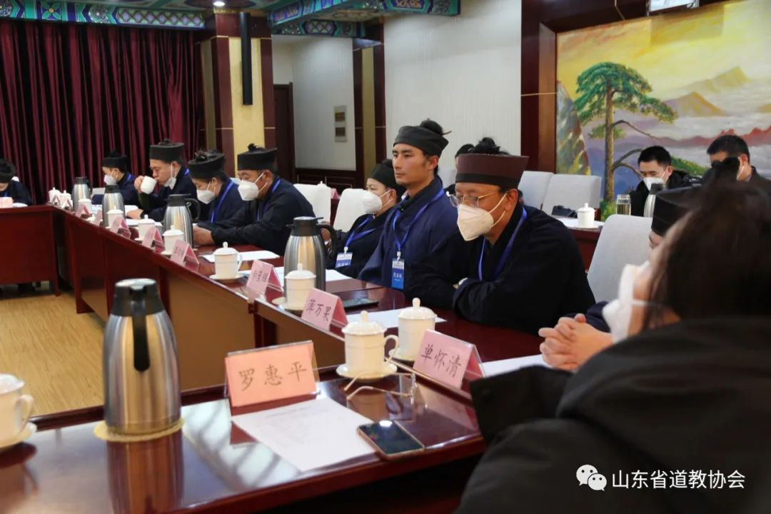 会议概要1007.jpg